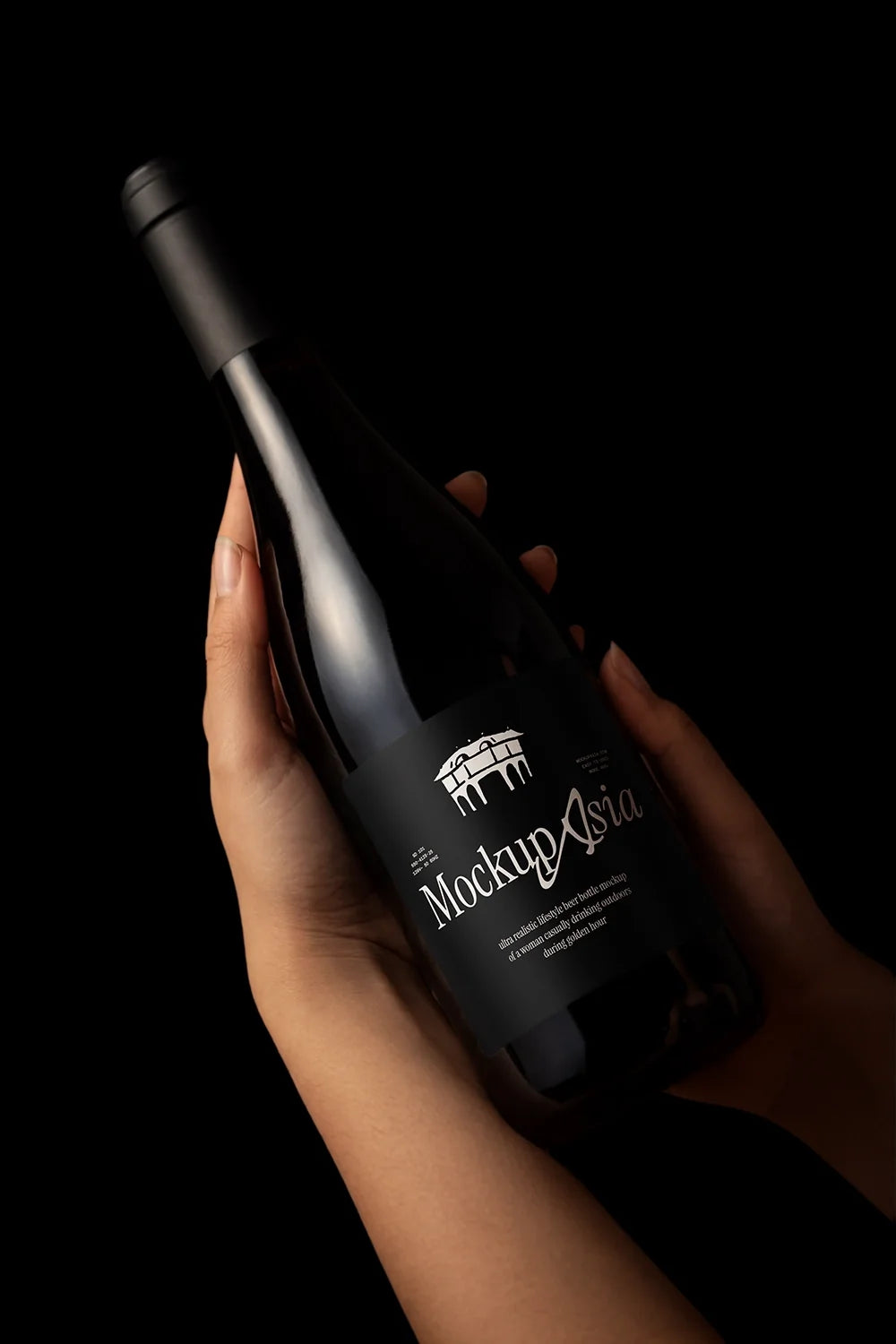 Glass bottle mockup psd