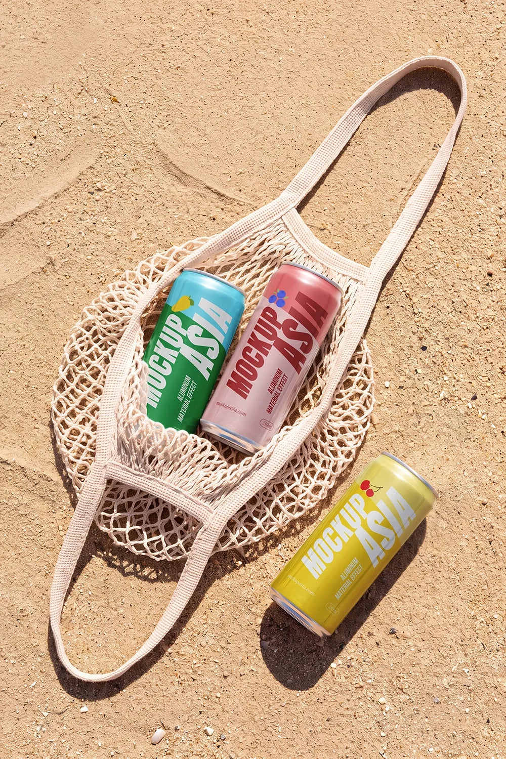 Sleek Can PSD Mockup
