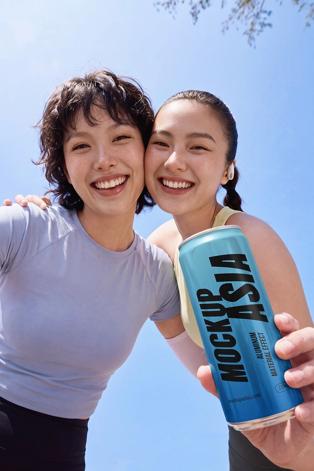 Sleek Can PSD Mockup