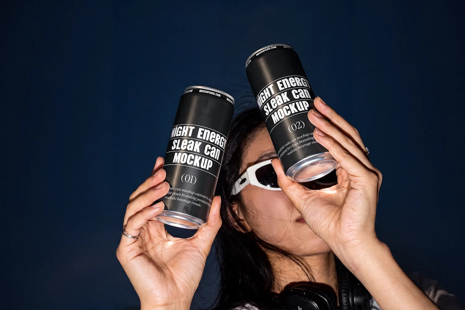 Sleek Can PSD Mockup