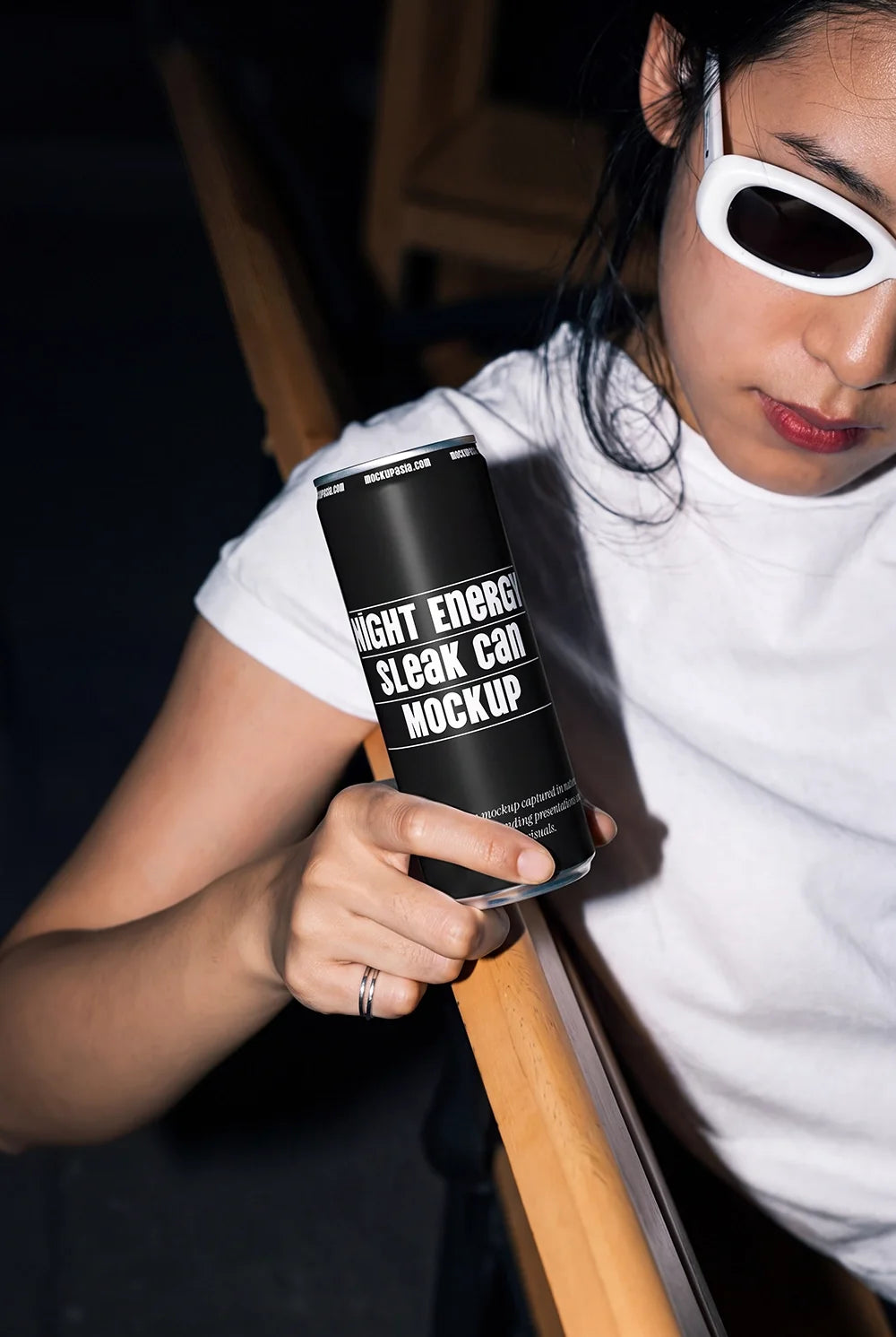 Sleek Can PSD Mockup