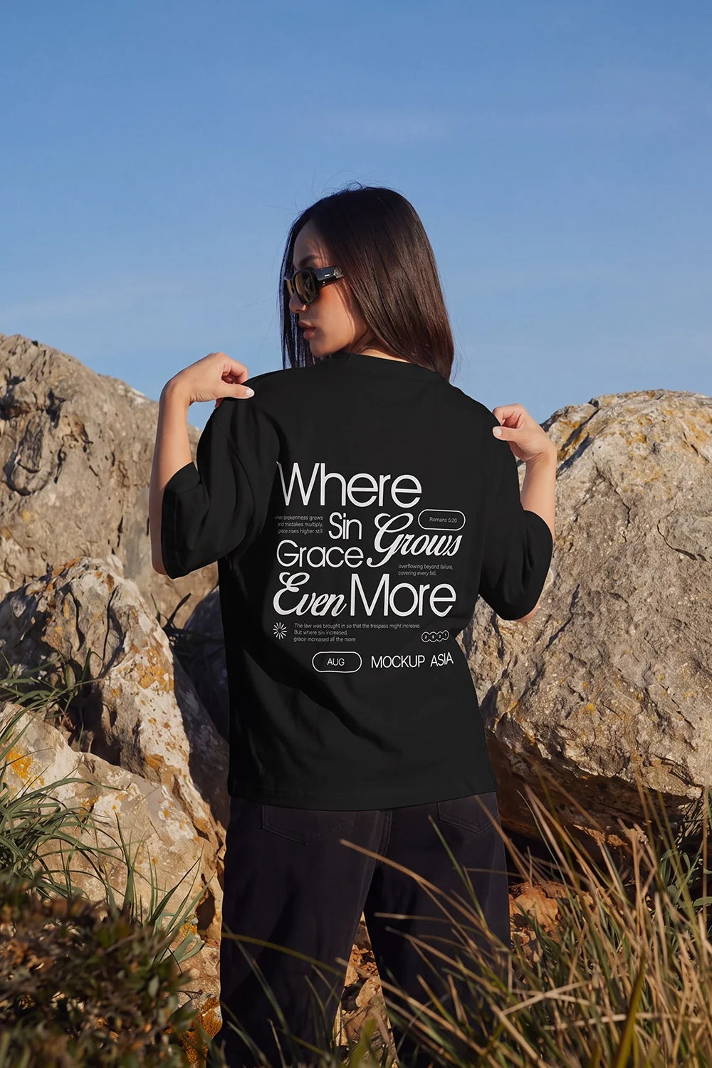 T Shirt Mockup