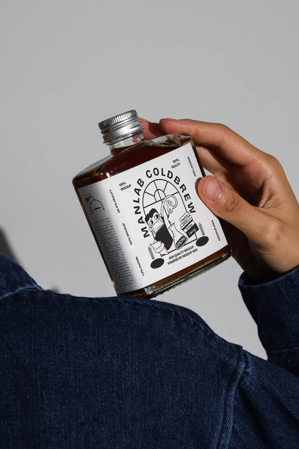 Cold Brew bottle label mockup 03