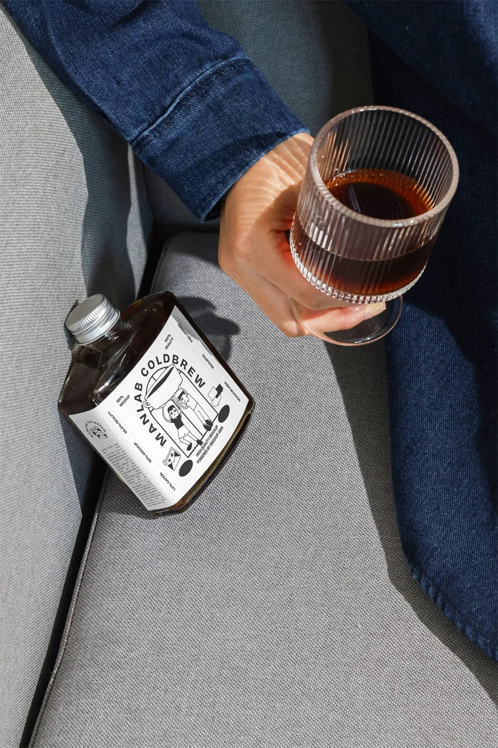 Cold Brew bottle label mockup 10
