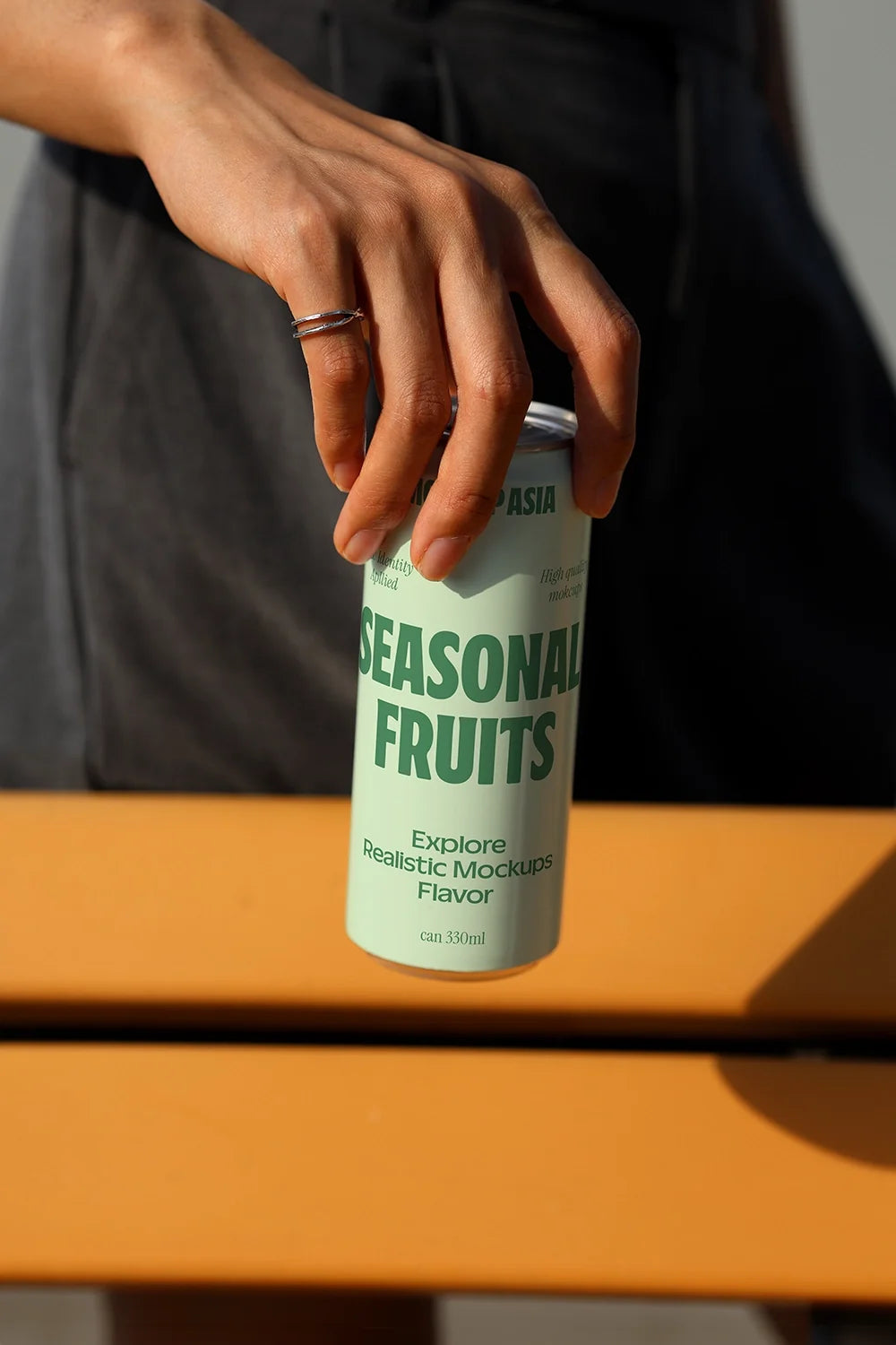 Slim Can Mockup CF21 – Single Can, Outdoor