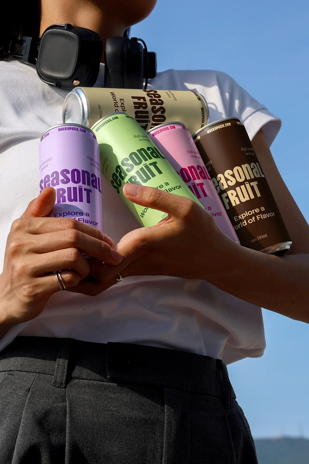Slim Can Mockup CF22 – Multiple Cans, Lifestyle